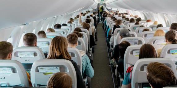 2026: voli low cost quasi pieni, prenotazioni last minute difficili