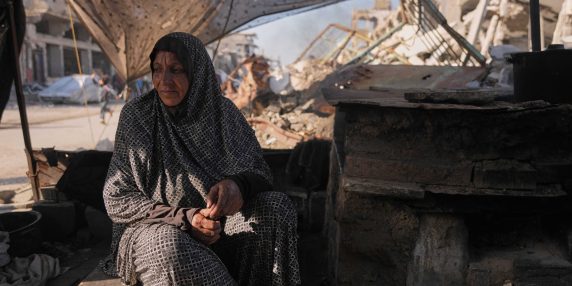 Ramallah: indagine su soldato israeliano che ha investito un musulmano in preghiera