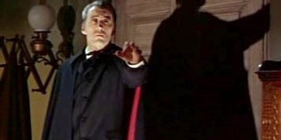 Dracula compie 60 anni: il film che ha definito l'iconografia dei vampiri
