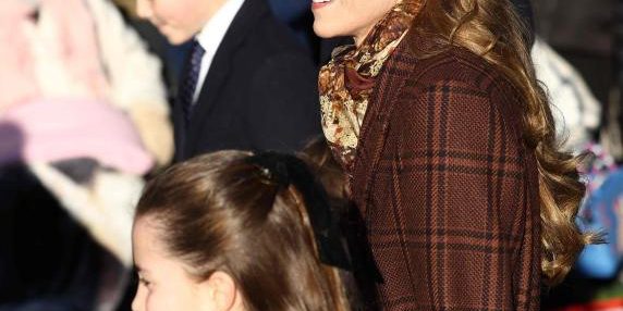 Nuovo bambino dei principi William e Kate, onorificenza reale ai pattinatori d'oro e menzione di Idris Elba