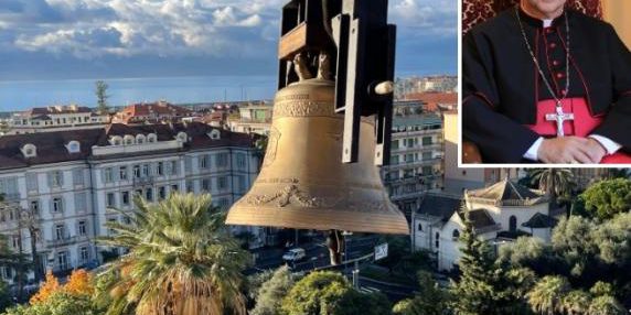 Campana dei Bimbi non Nati: vescovo Suetta e le critiche del Partito Democratico