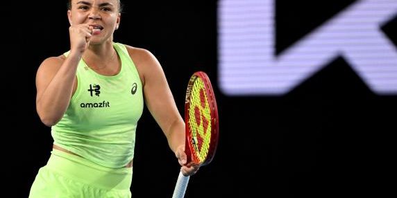 Australian Open: Paolini batte Frech 6‑2, 6‑3, Jasmine raggiunge il terzo turno, Alcaraz, Zverev e De Minaur in vantaggio