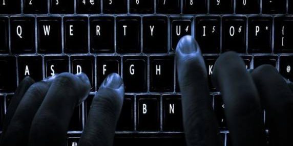 Software di sorveglianza sui computer dei giudici: denuncia di un magistrato di Alessandria