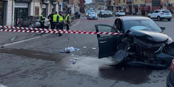 69a32b57a73f6.r_d.1980-3549-0