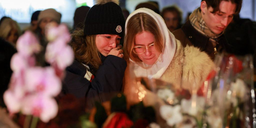 Incendio a Crans‑Montana: giovani testimoni di fuoco durante la festa di Capodanno