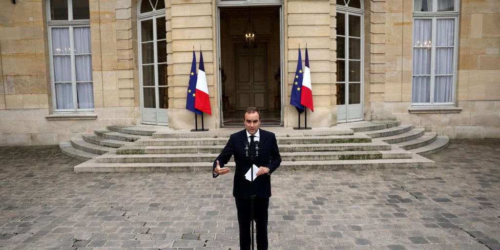 Guillaume Tabard : «Barnier, Bayrou, Lecornu... Le tragique de répétition»
