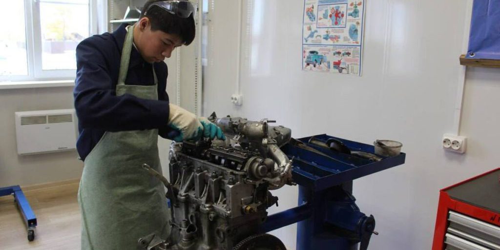 Nuova Officina per la Riparazione di Automobili in Buriazia: Un Passo Avanti per l'Economia Locale e la Sicurezza Stradale