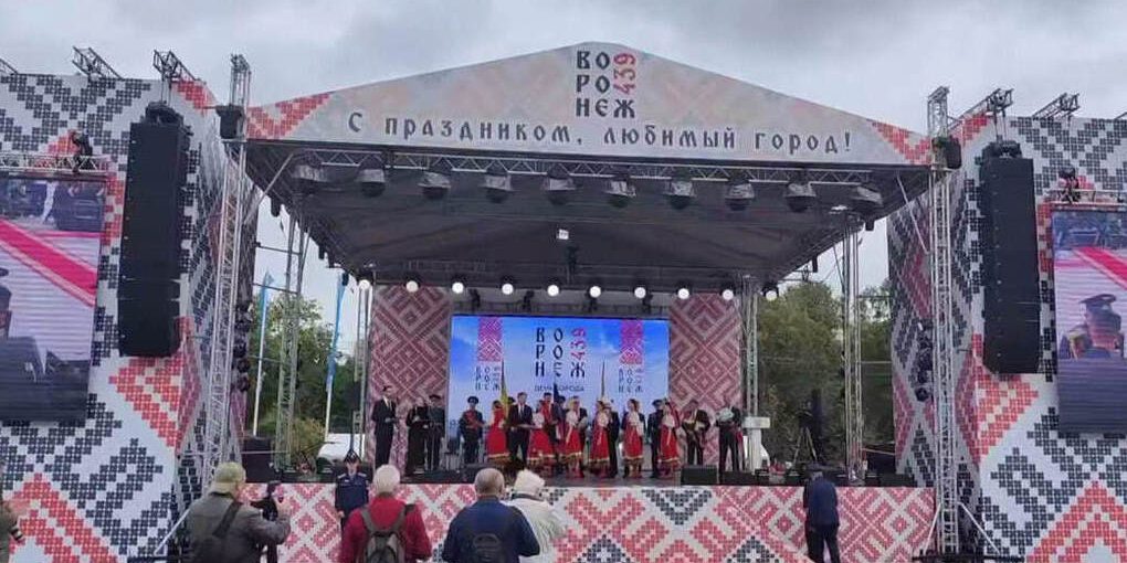 Александр Гусев поблагодарил жителей за участие в праздновании Дня города