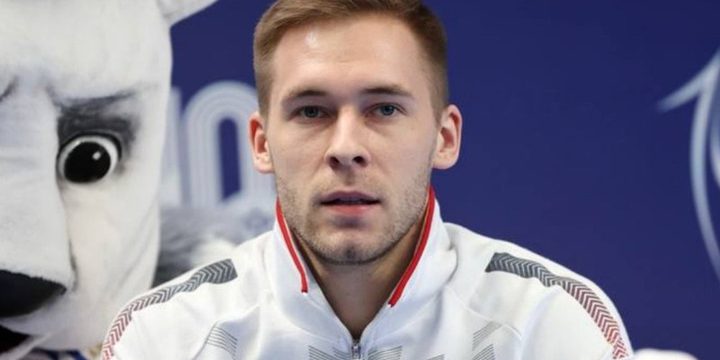 Atleta Russo Vladislav Poljašov Si Unisce Alla Squadra Nazionale Per Il Campionato Mondiale Di Ginnastica Sportiva 2025