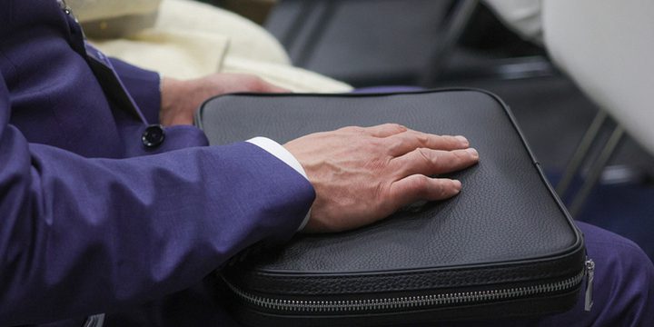 Sette governatori russi a rischio dimissioni: cosa significa per la Russia e le sue regioni