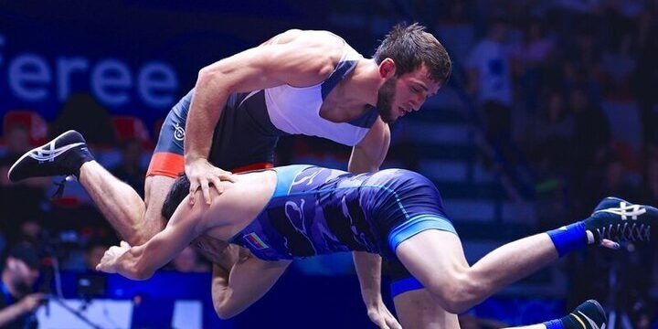 Cinque Giovani Talenti della Dagestan a Rappresentare la Russia al Campionato Mondiale di Lotta Libera Under 23