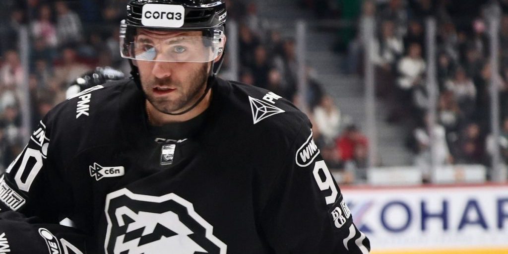 В десятку лучших игроков КХЛ вошли четыре хоккеиста «Металлурга» и «Трактора»