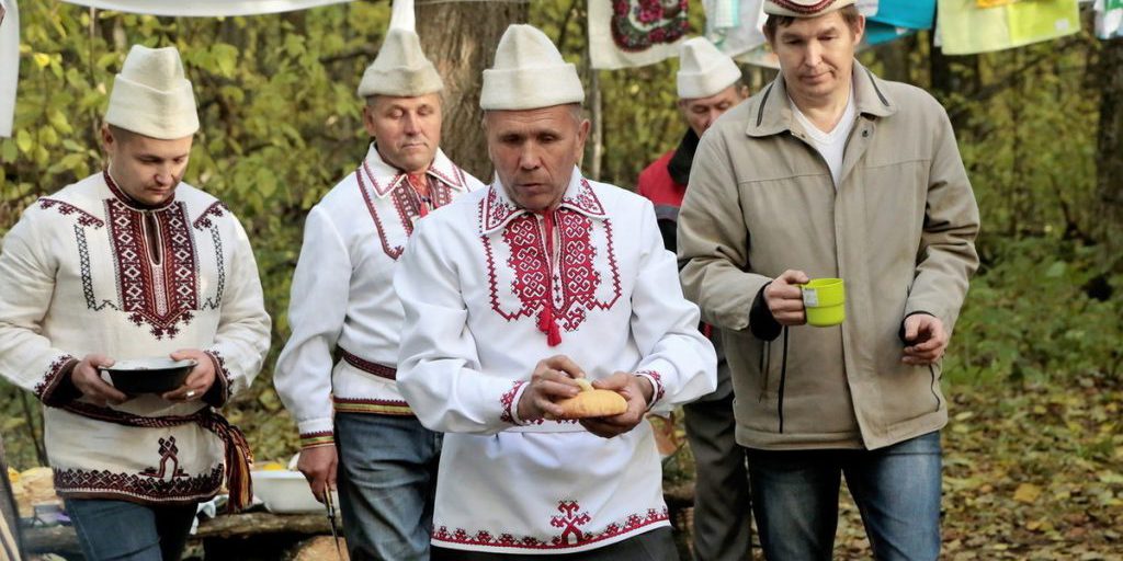 Le Preghiere Tradizionali del Popolo Mari: Una Celebrazione di Fede e Cultura nella Regione di Mari El