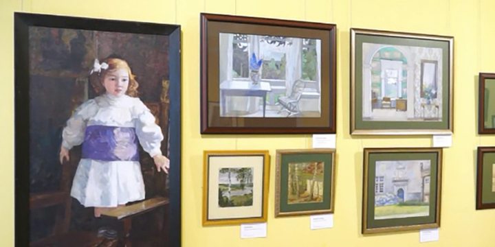 Калужан позвали посмотреть на творчество женщин из семьи великого художника