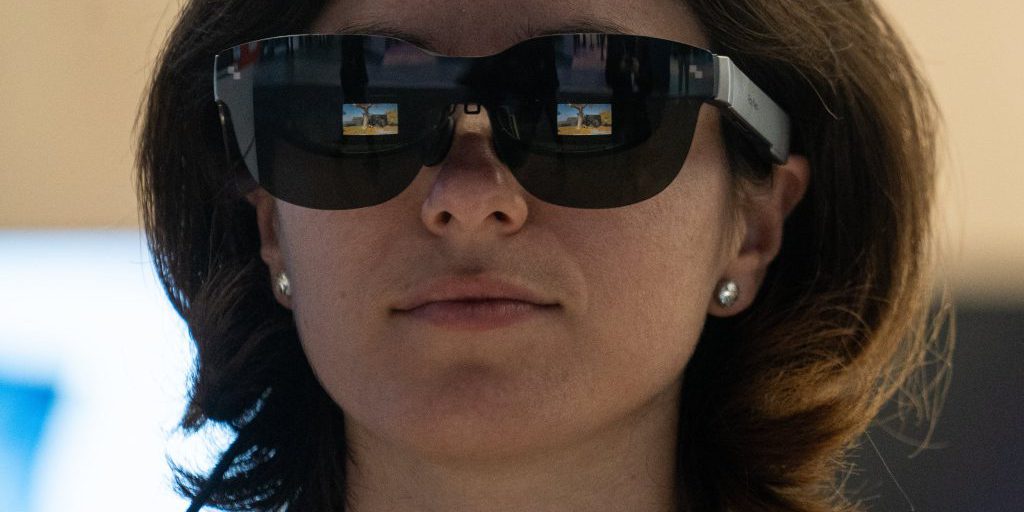 Occhiali intelligenti: verso una tecnologia più semplice e accessibile