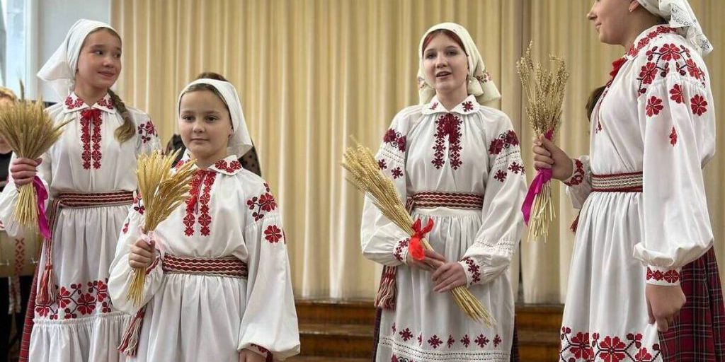 Серпуховские педагоги организовали телемост с белорусскими коллегами