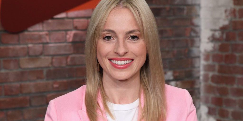 Elisabeth Nüdling: esperta di gioielli nel programma televisivo Bares für Rares