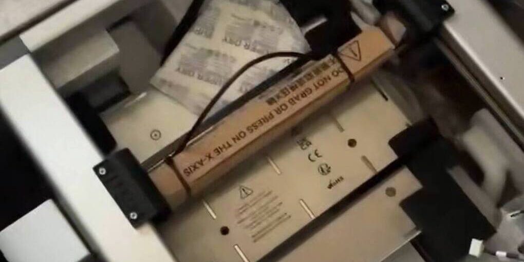 Tecnologia 3D al servizio della difesa: un 3D-printer inviato nella zona di operazione speciale per supportare le operazioni militari con pezzi di ricambio per droni