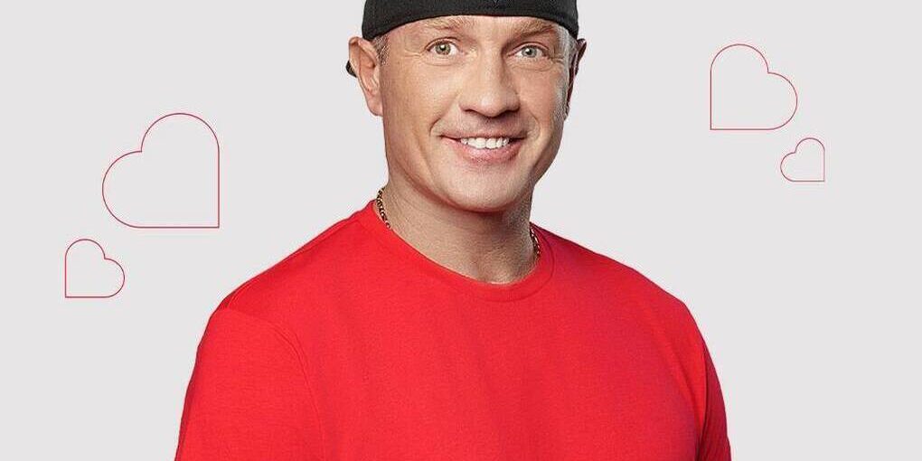 В Ярославле перед игрой «Локомотива» будет автограф-сессия с Романом Костомаровым