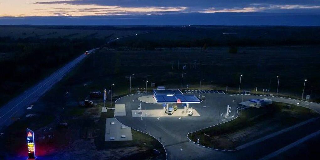 На трассе Киров — Вятские Поляны открылся современный «дорожный оазис»