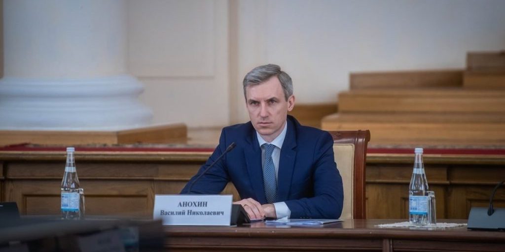 "Il ruolo chiave del settore petrolifero di Smolensk nell'economia locale: un pilastro per la produzione di petrolio e gas naturale"