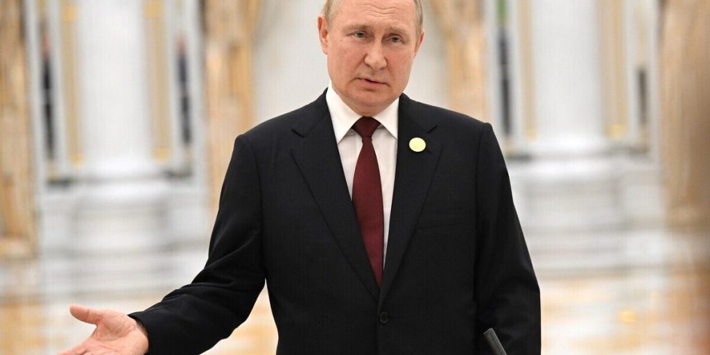 «Вам самим нужнее»: Путин ответил на санкции против унитазов