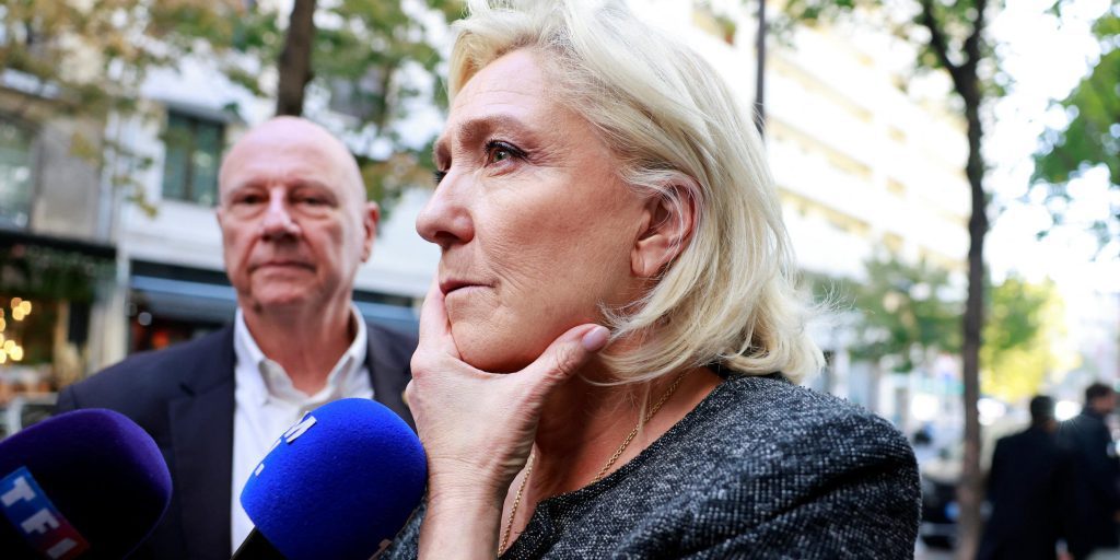 Entre la dissolution et la présidentielle anticipée, le dilemme du RN