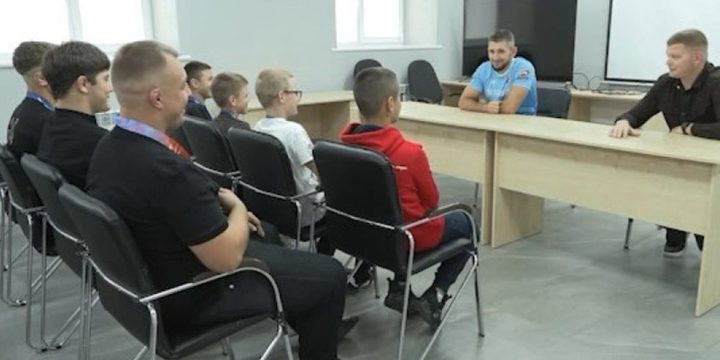 Atleti della regione di Zaporižžja trionfano nei tornei di lotta libera a livello nazionale con risultati eccezionali