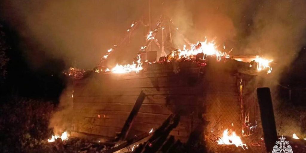 Неисправное электрооборудование стало причиной пожара в бане в Тверской области