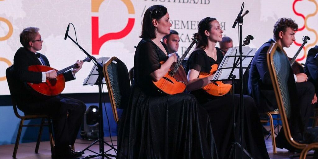 La Canzone "На Севере – жить!" Si Esegue a Mosca: Un'Occasione per Promuovere la Musica Contemporanea Russa