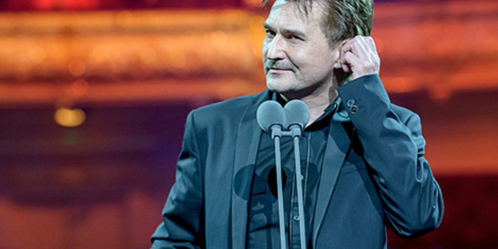 Addio a Jurij Butusov: il mondo del teatro russo piange la perdita di un grande regista