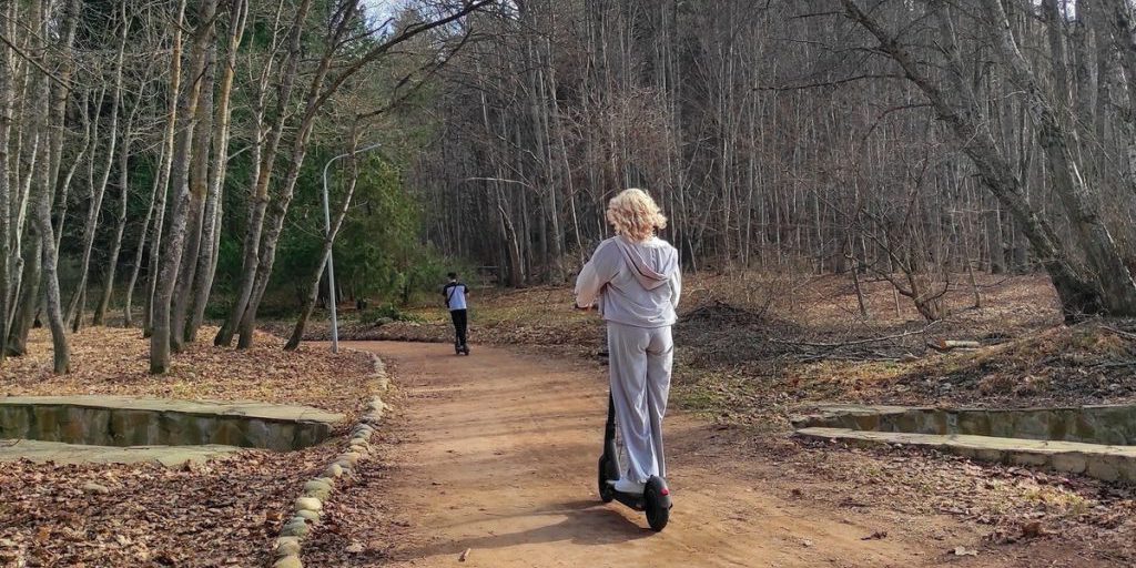 В Пятигорске обсудили безопасность дорожного движения на электросамокатах