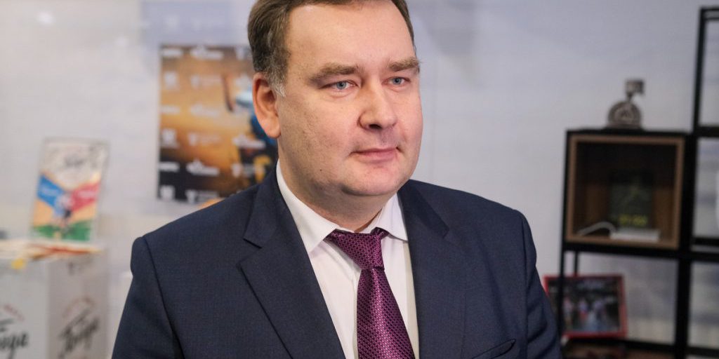 Владимир Попков больше не возглавляет комитет физической культуры и спорта