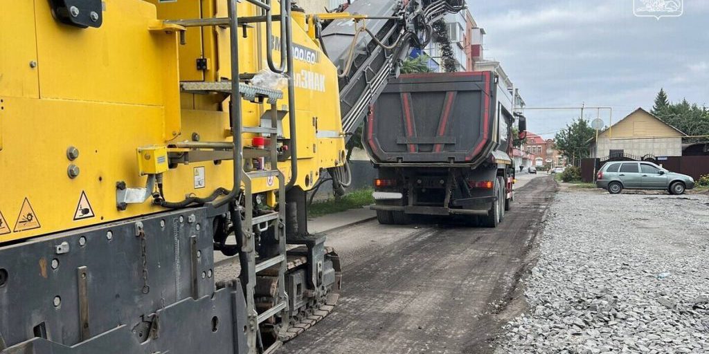 В Борисовке до конца 2025 года обновят дороги и тротуары