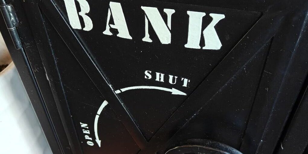 Furto a San Pietroburgo: docente universitaria perde beni per 2,5 milioni di rubli