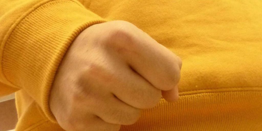 Друг напал на раненого бойца СВО из-за денег