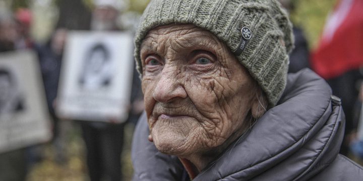 В РФ с 1 ноября трем категориям граждан повысят пенсии