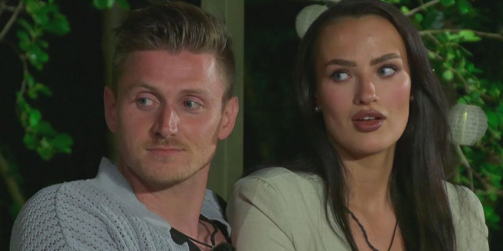 Tensione nella serie "Sommerhaus": Tommy Pedroni minaccia Tara Tabitha con rivelazioni personali dopo una nomination controversa