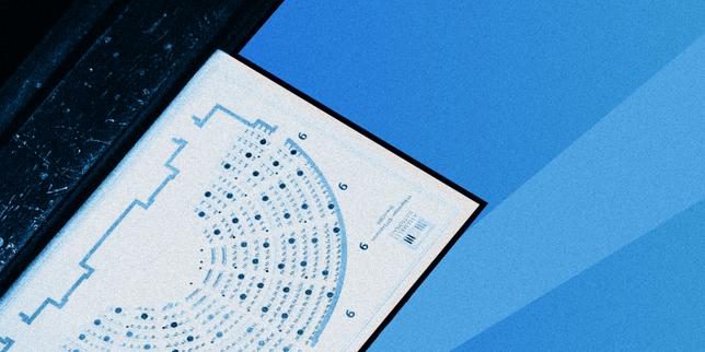 « Garder les yeux fixés sur la IVᵉ République n’est à peu près d’aucune utilité pour comprendre la France d’aujourd’hui »