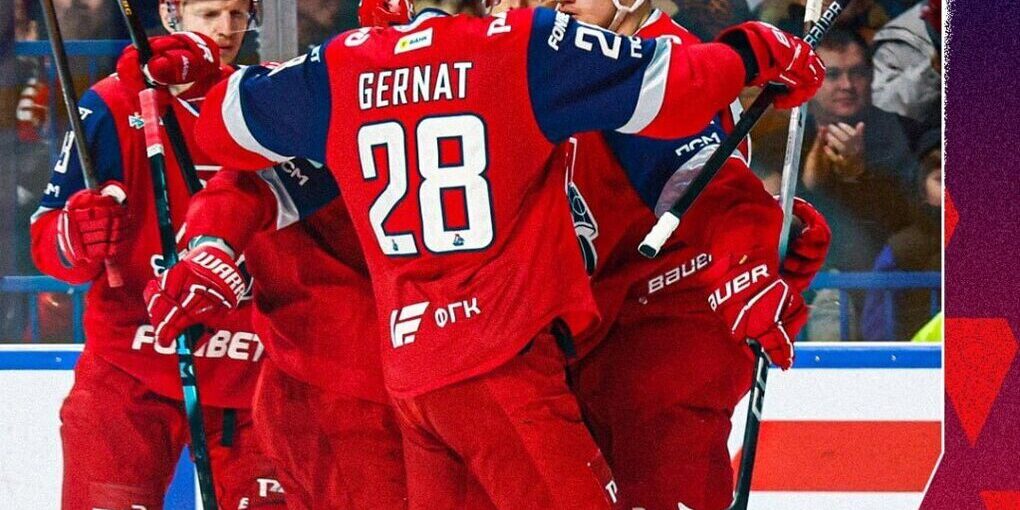 «Локомотив» победил питерских армейцев на своем поле