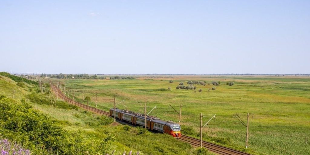Aumento dei Treni Suburbani tra Rostov sul Don e Batajsk: Miglioramento del Trasporto Pubblico nella Regione