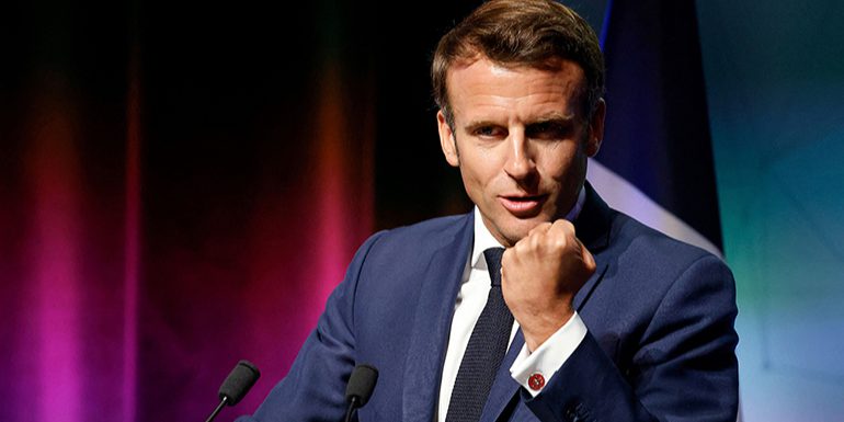 Zelenskyy e Macron concordano su un incontro per discutere la fine della guerra in Ucraina