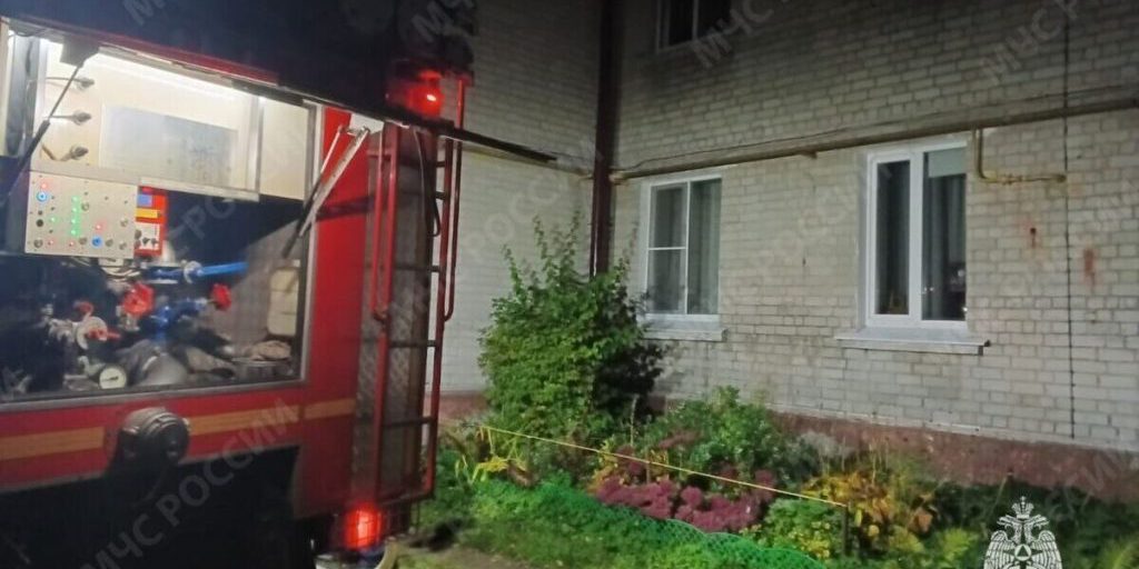 Брянские спасатели потушили пожар в Унече