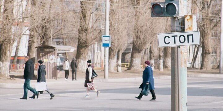 Sicurezza Stradale in Autunno: Consigli e Precauzioni per i Pedoni a Penza