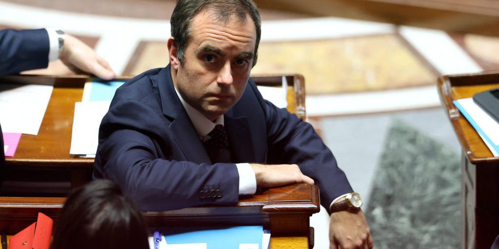 Il PLF: una misura politica per evitare crisi, non per stimolare l’economia