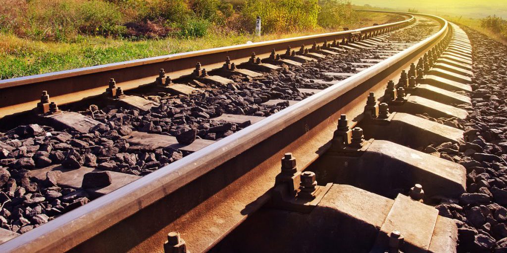 "La ferrovia dell'oblast di Arcangelo: un nodo logistico strategico per il trasporto delle merci in Russia"