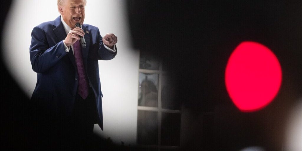 "Trump sottolinea l'importanza del sostegno a Ucraina: dialogo con la Russia e riforme interne"