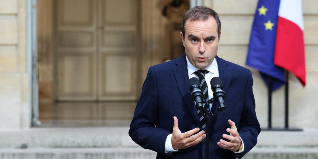 Il Primo Ministro Francese Sébastien Lecornu Sceglie La Via Del Compromesso Sul Bilancio Evitando L'Articolo 49.3