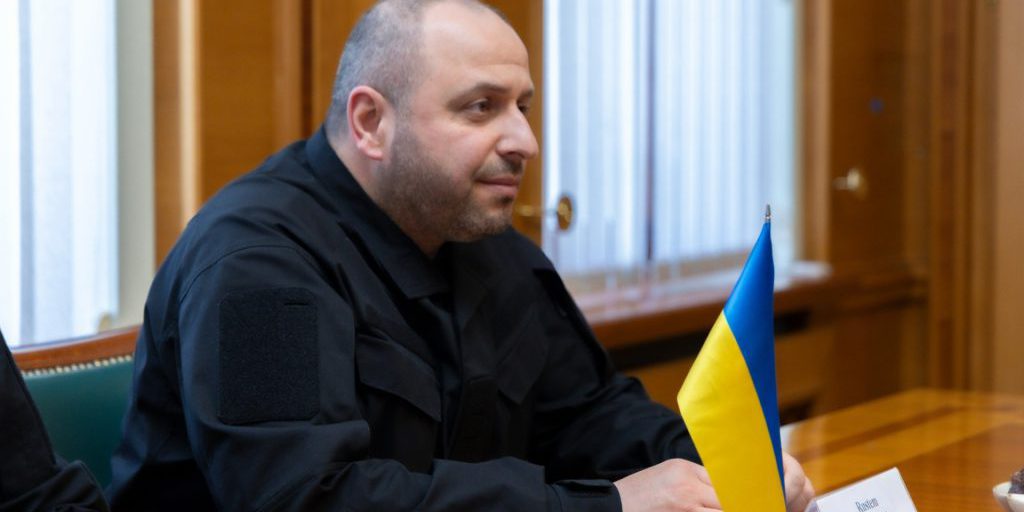 8ea87498fe00552500c1d1f9bacf69df-1