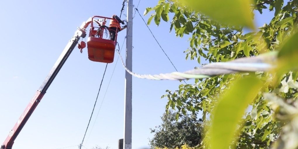 Aponitišči si illumina: completata la modernizzazione dell'illuminazione stradale per una vita più sicura e sostenibile